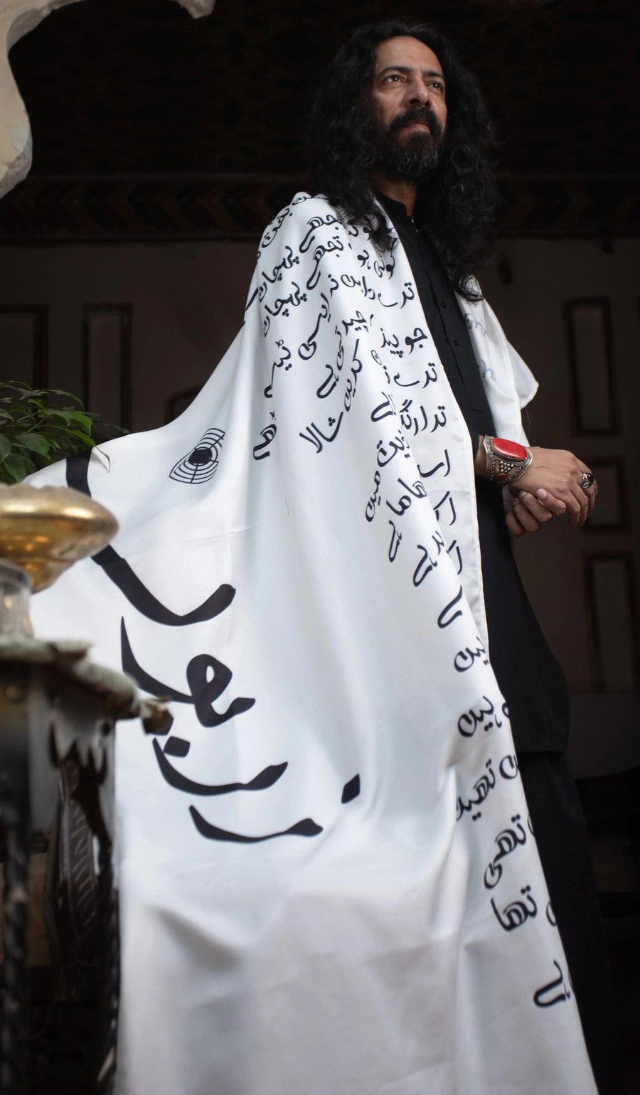 Shawl زریون - Calligraphy Fonts White Shawl