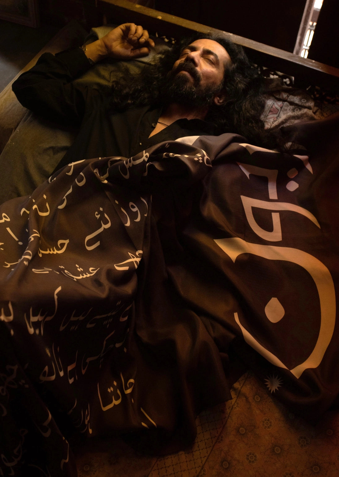 Shawl زریون - Calligraphy Fonts Malaysian Grey Shawl