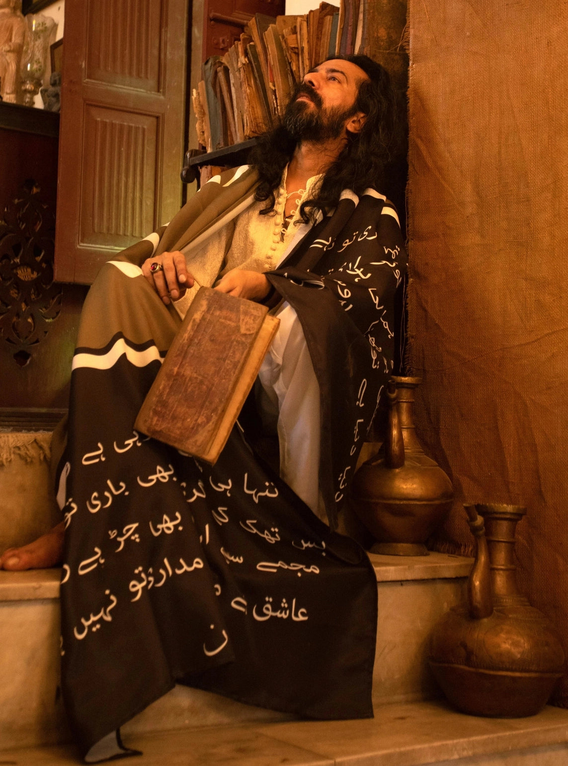 Shawl زریون - Calligraphy Fonts Black and Green Shawl